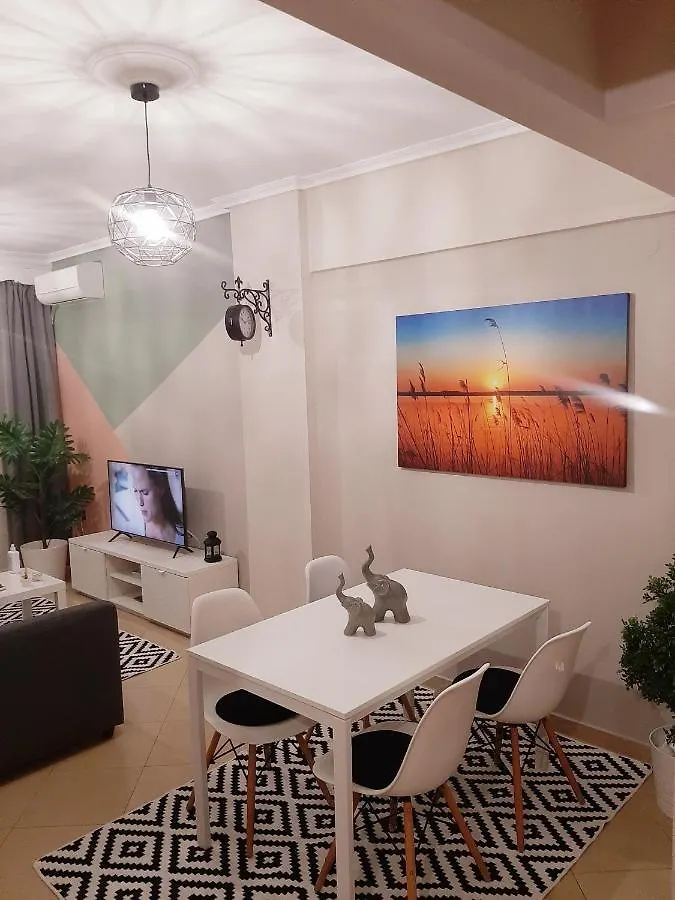Sweet Apartment Θεσσαλονίκη 0*,
